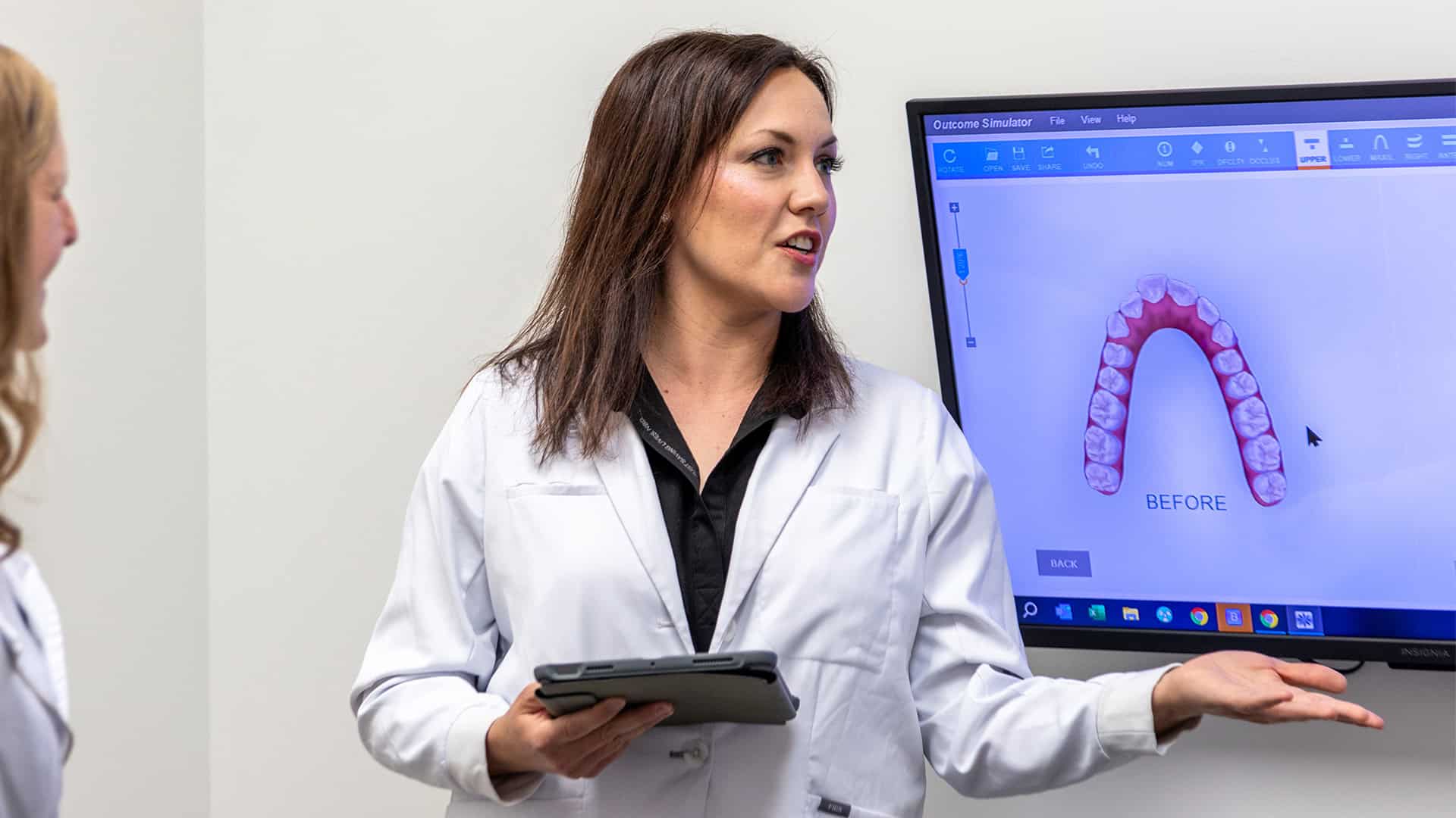 Dentist Speaking About Veneers